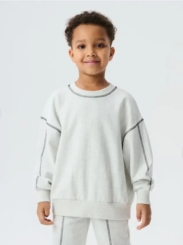 Felpa con cuciture a contrasto - grigio chiaro