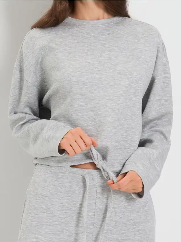 Felpa con miscela di viscosa - grigio chiaro