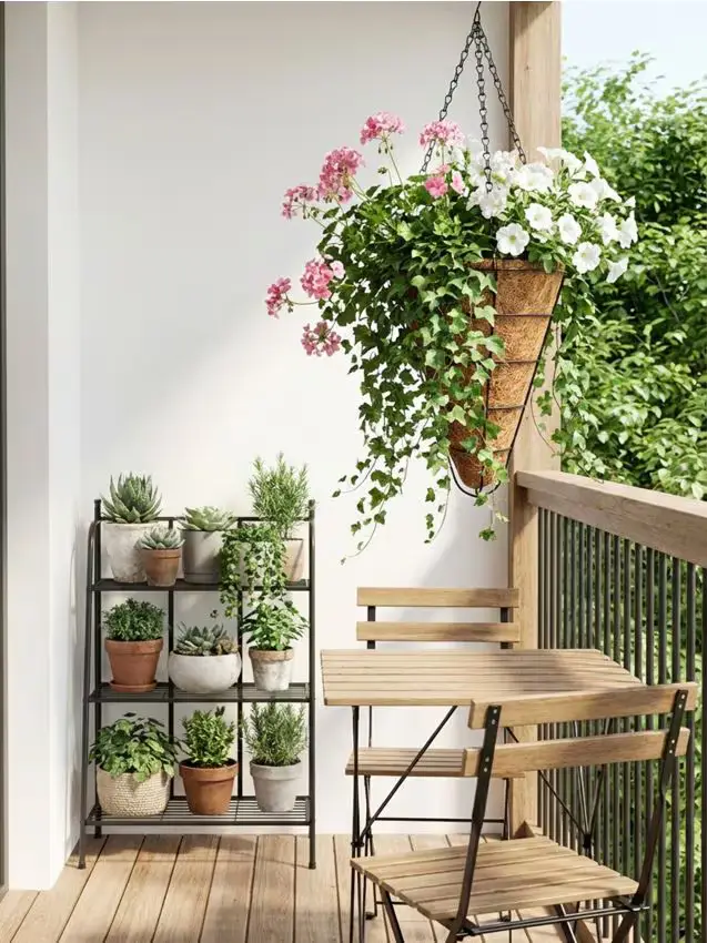 Fioriera da giardino sospesa in metallo con inserto in sughero - nero