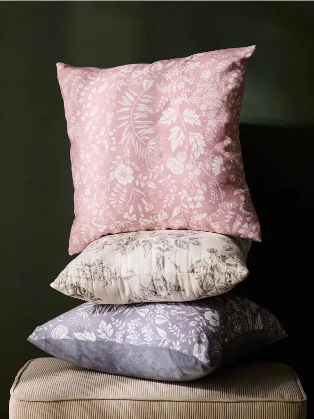 Fodera per cuscino con motivo floreale - rosa pastello