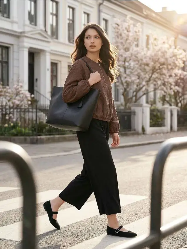 Giacca bomber in jacquard con fiori ricamati - marrone