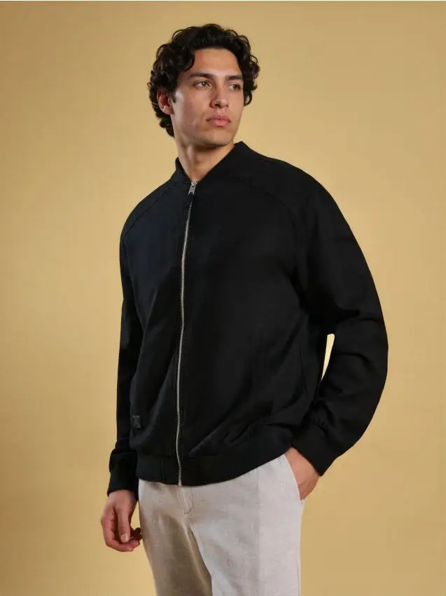 Giacca bomber in viscosa - nero