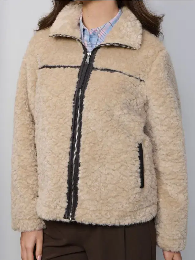 Giacca sherpa con colletto e zip - beige