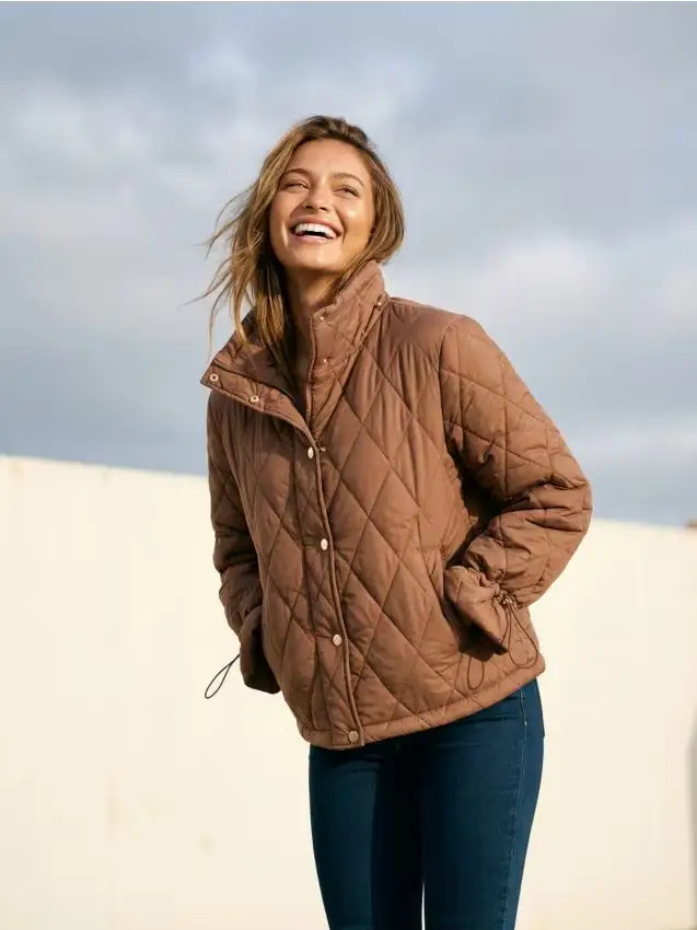 Giacca trapuntata a collo alto - marrone