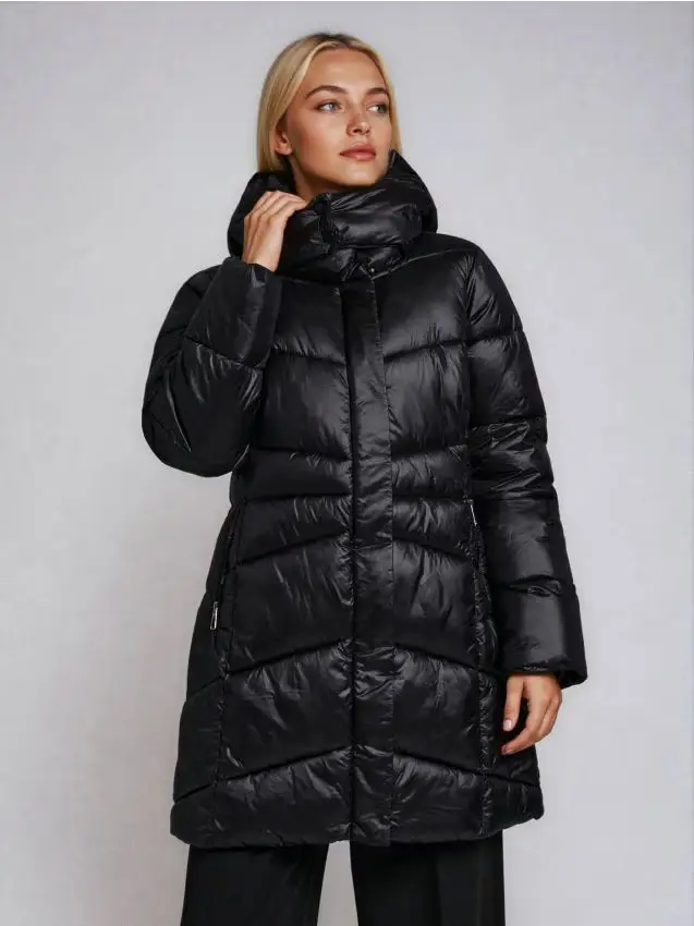 Giacca trapuntata con cappuccio - nero