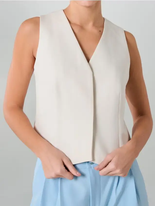 Gilet da completo con pieghe nascoste - panna