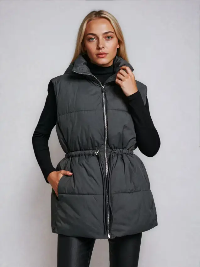 Gilet puffer trapuntato con cappuccio - verde fresco