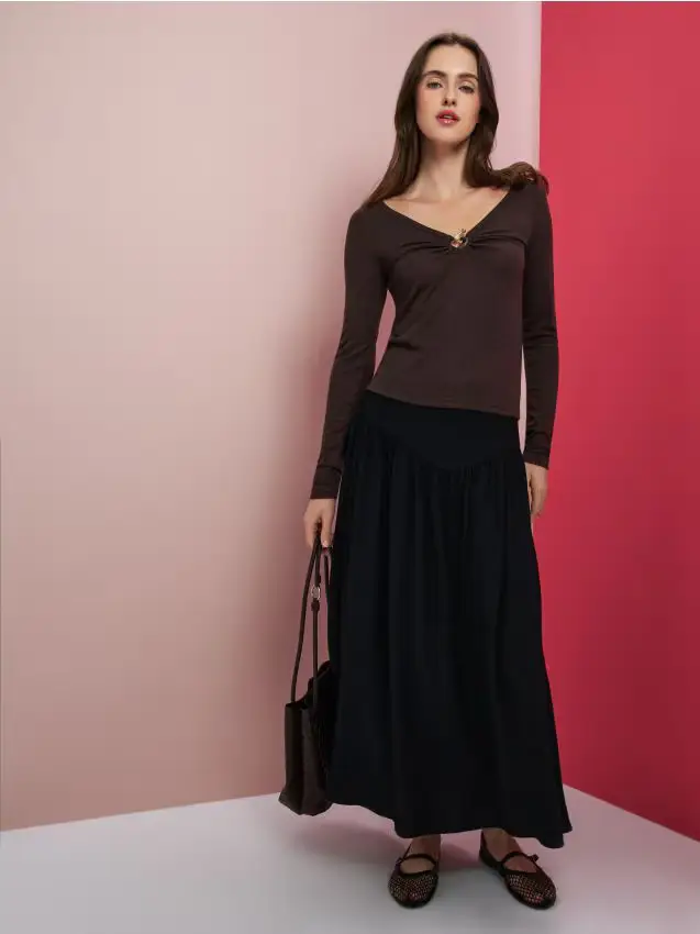 Gonna midi a campana in viscosa - nero