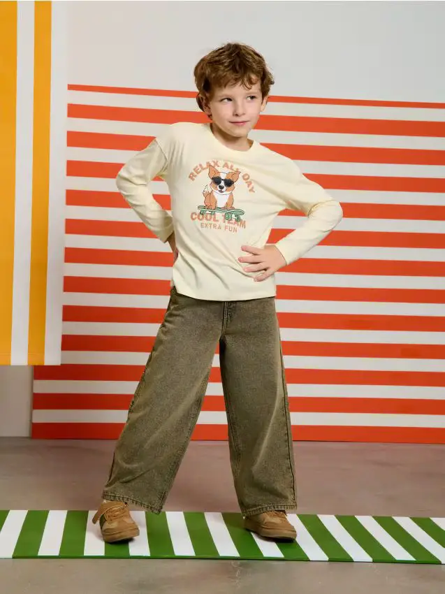 Jeans a gamba ampia - marrone