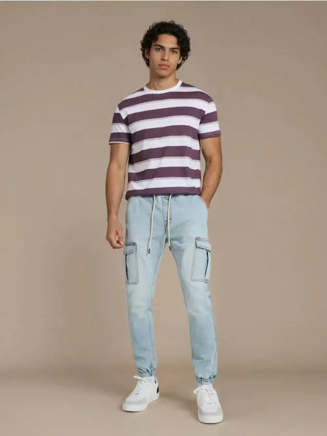 Jeans jogger con effetto lavato - blu