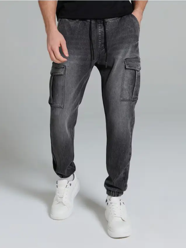Jeans jogger con effetto lavato - grigio