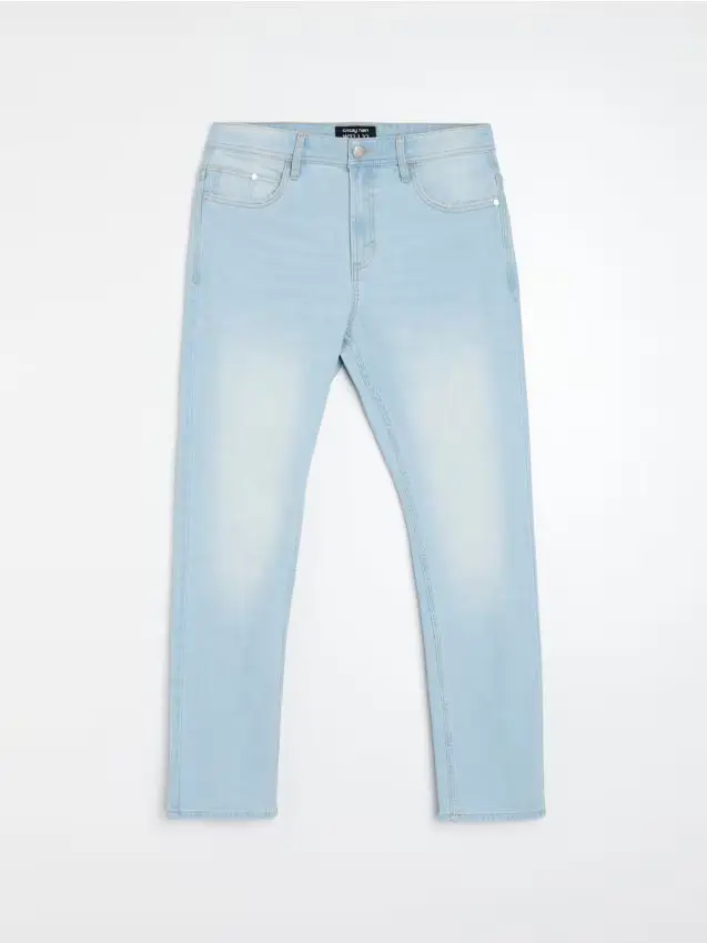 Jeans regular fit con effetto slavato - blu