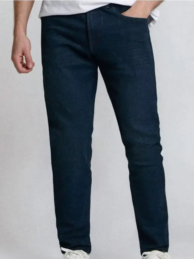 Jeans slim con effetto slavato - steel blue