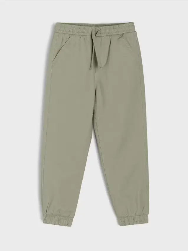 Jogger slim in twill con finitura morbida - verde