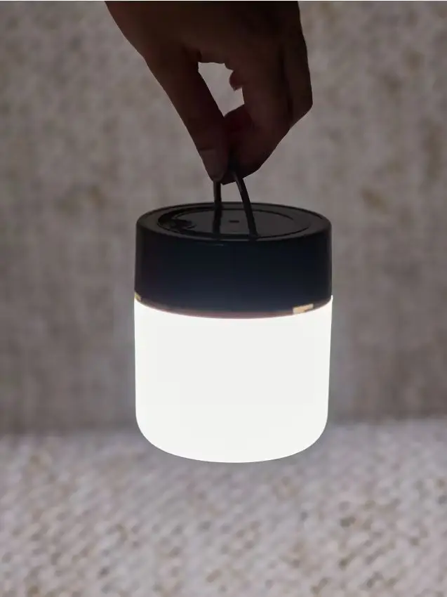 Lampada LED portatile con manico - grigio scuro