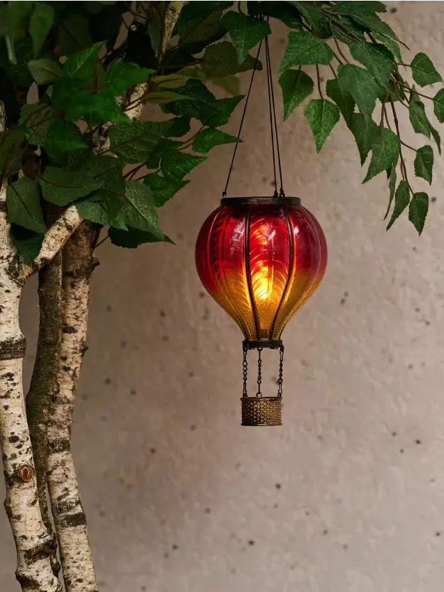 Lampada solare da giardino sospesa a forma di pallone - rosso