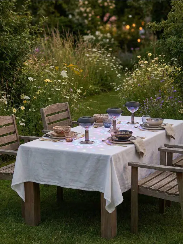 Lampada solare LED decorativa con effetto mandala - multicolor