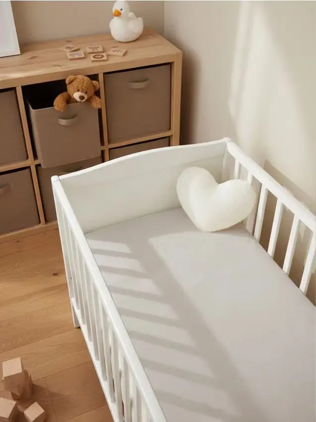 Lenzuolo con angoli in velluto per bambini - blu pallido