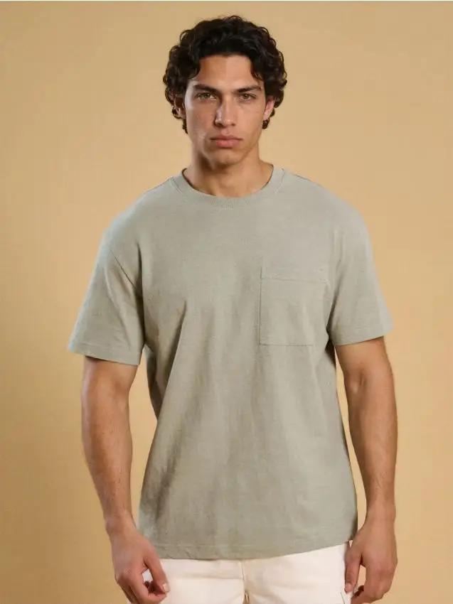 Maglietta con misto lino - verde pallido