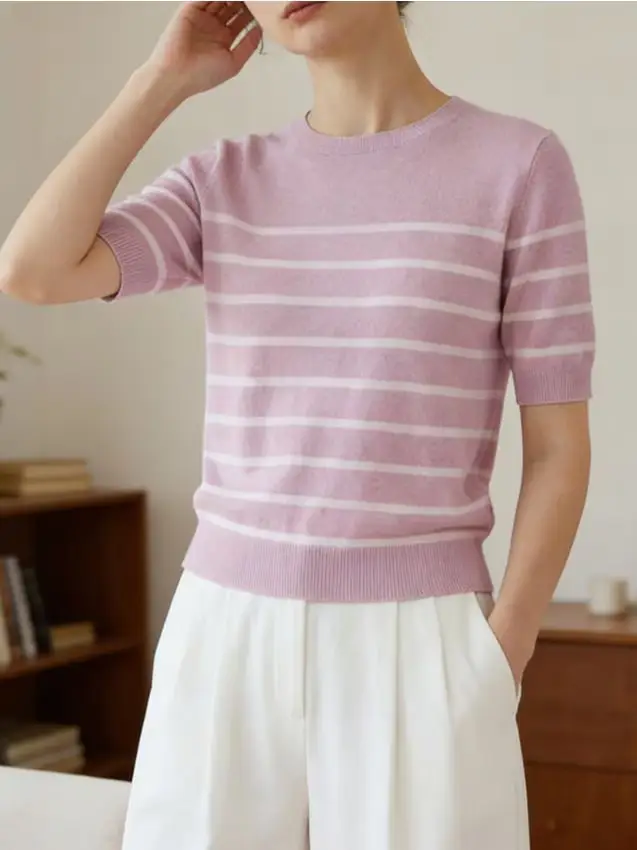 Maglione a maniche corte a righe - rosa pastello