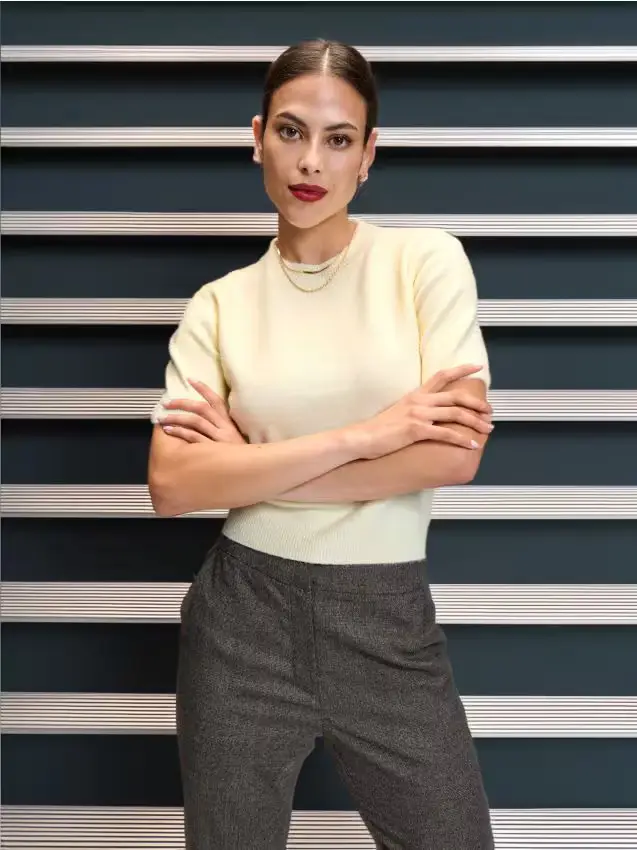 Maglione a maniche corte - giallo chiaro