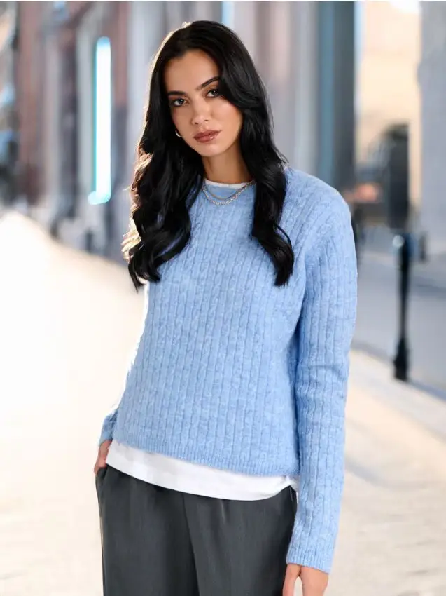 Maglione a trecce - blu pallido