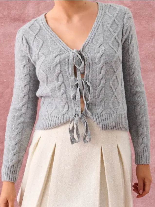Maglione con allacciatura - grigio chiaro