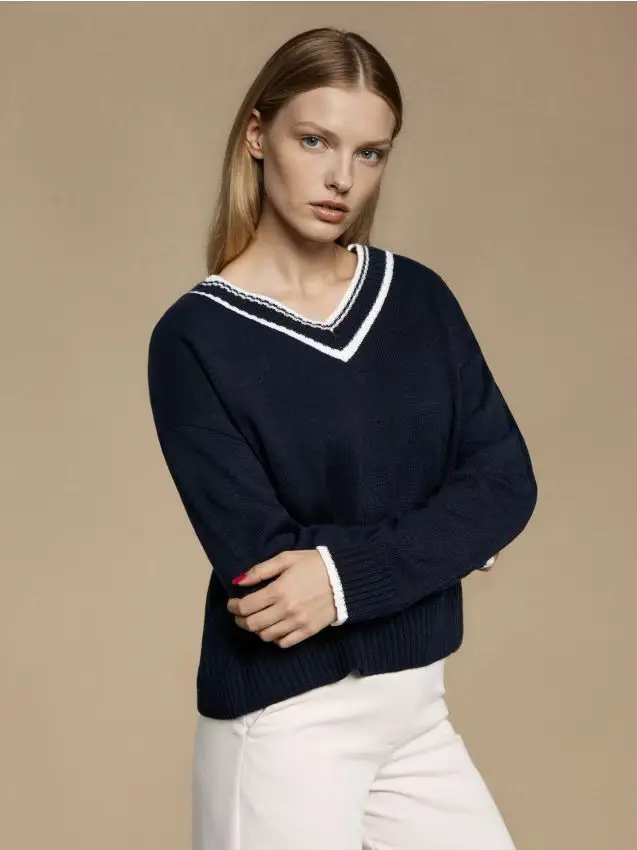 Maglione con scollo a contrasto - blu scuro