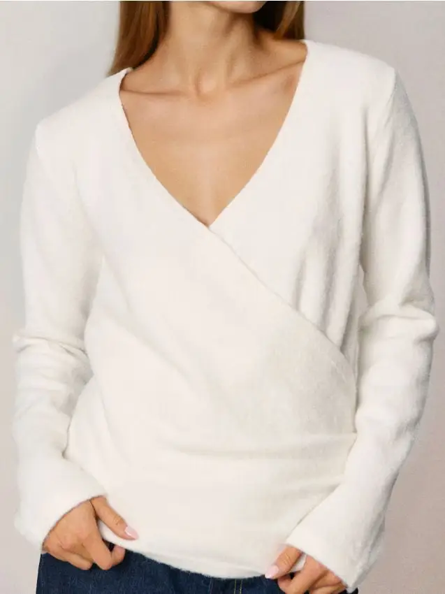 Maglione con scollo a incrocio, misto lana - panna