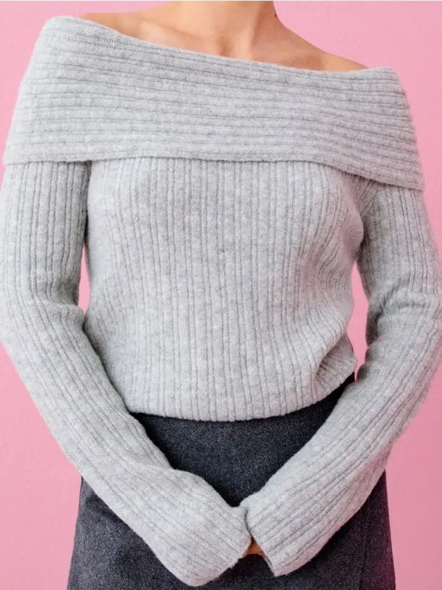 Maglione con spalle scoperte con miscela di lana - grigio chiaro