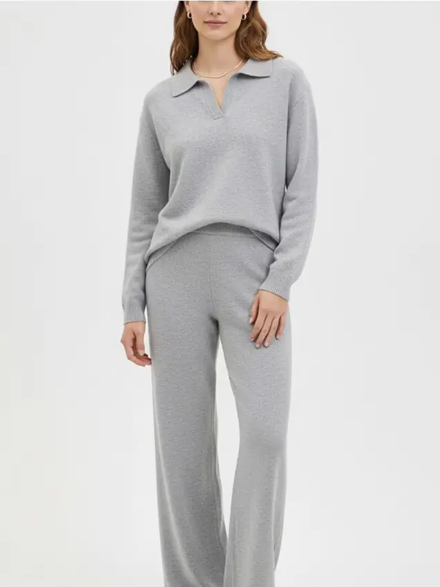 Maglione liscio con colletto - grigio chiaro