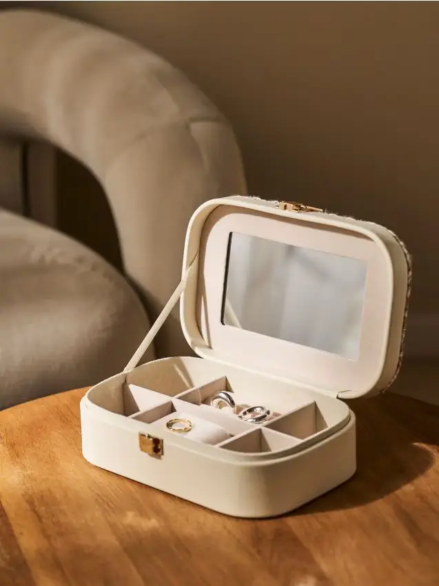 Organizer per gioielli - panna