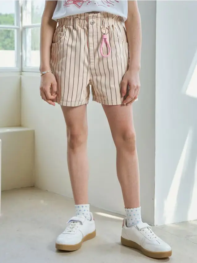 Pantaloncini a righe - multicolor