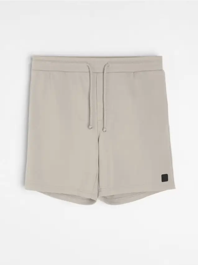 Pantaloncini sportivi con cordino - nude