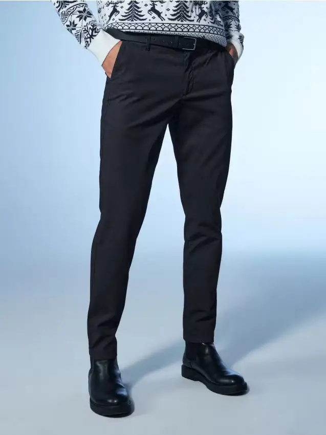 Pantaloni chino - nero