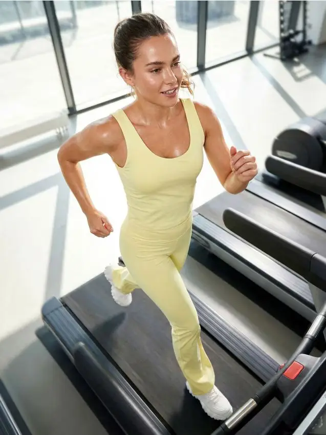 Pantaloni flare - giallo chiaro