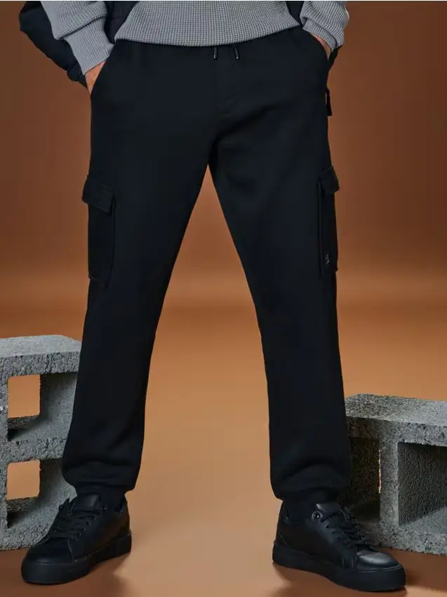 Pantaloni tapered cargo fit - nero