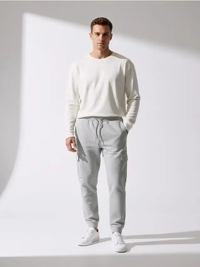 Pantaloni tuta cargo - grigio chiaro