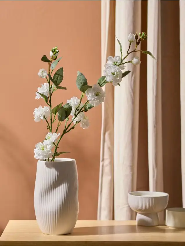 Pianta decorativa a forma di ramo di ciliegio in fiore - bianco