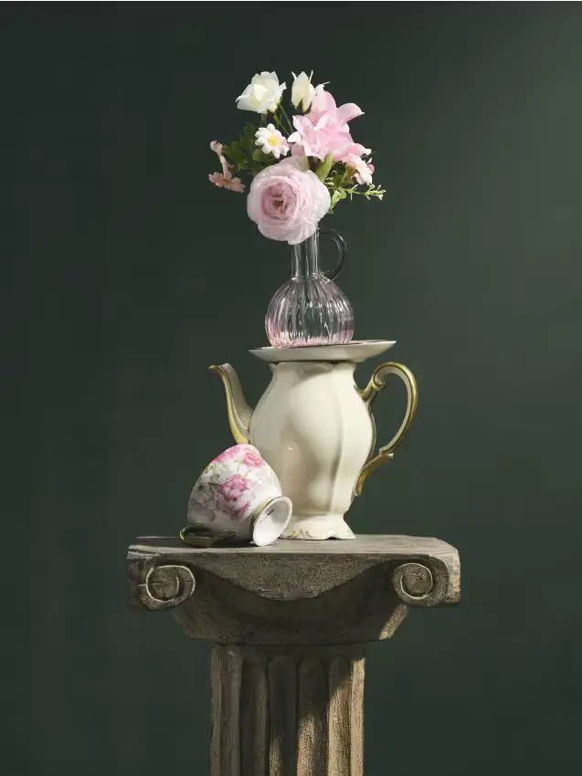 Pianta decorativa in vaso - rosa pastello