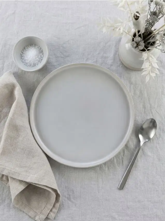 Piatto in ceramica piatto, tinta unita - grigio chiaro