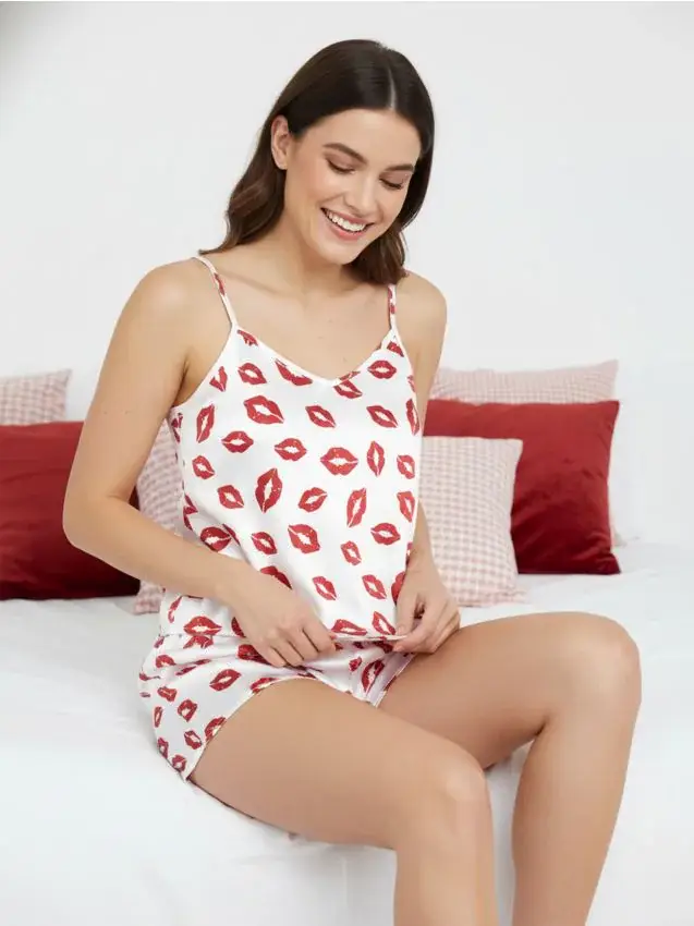 Pigiama a due pezzi con motivo di labbra - bianco