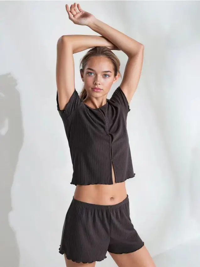 Pigiama in due pezzi a maniche corte in misto viscosa - grigio scuro