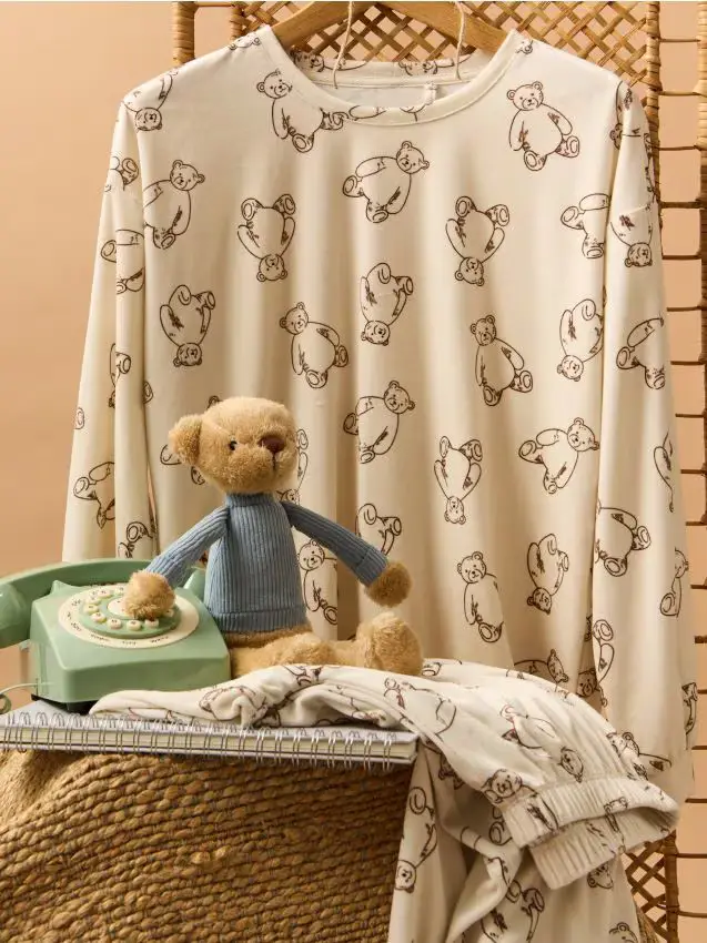 Pigiama in velluto in due pezzi - panna