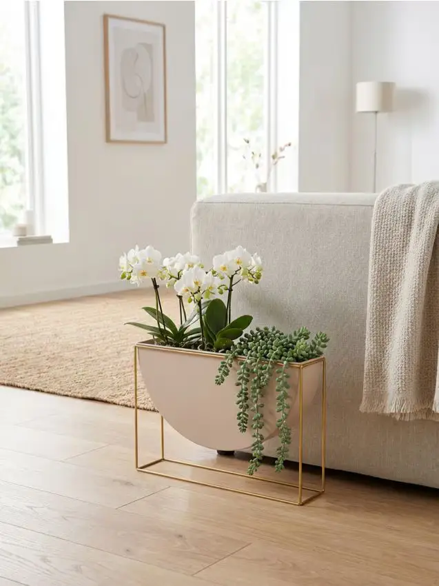 Portavaso con copertura semicircolare su struttura - panna