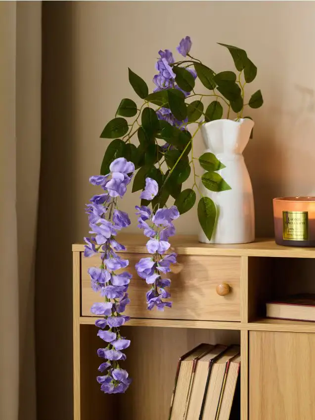 Ramo decorativo con fiori bianchi - lavanda