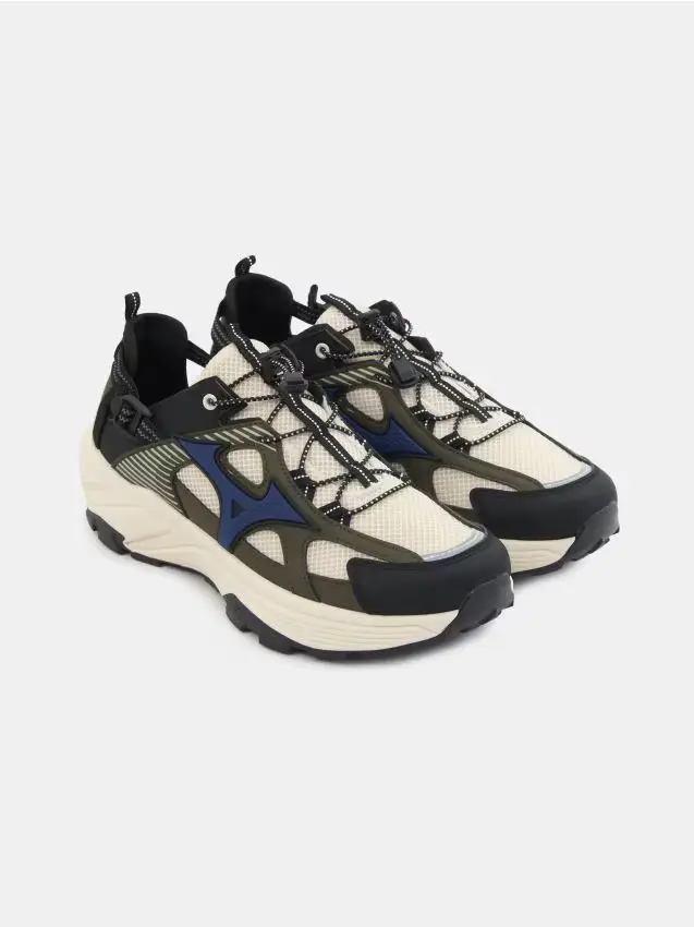 Scarpe sportive con suola decorativa - multicolor