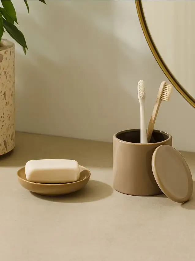 Set Bicchiere per spazzolini e portasapone - marrone