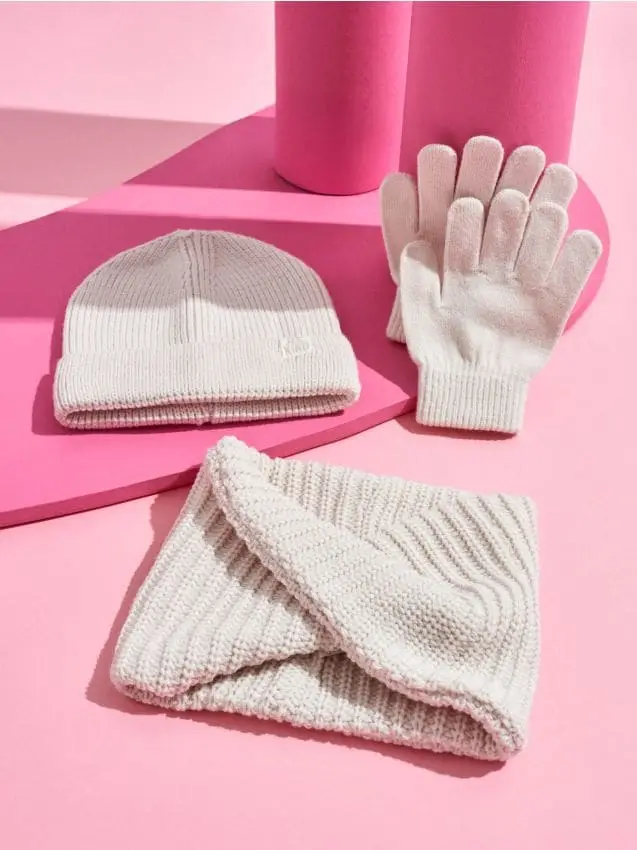 Set Cappello, sciarpa e guanti - panna