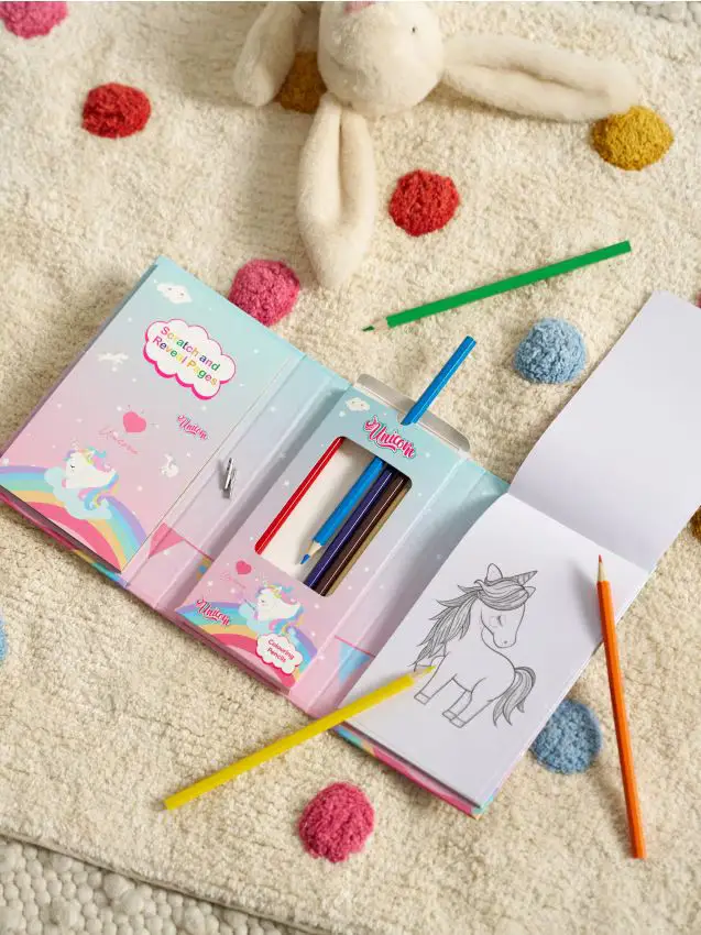 Set creativo per colorare e grattare - rosa